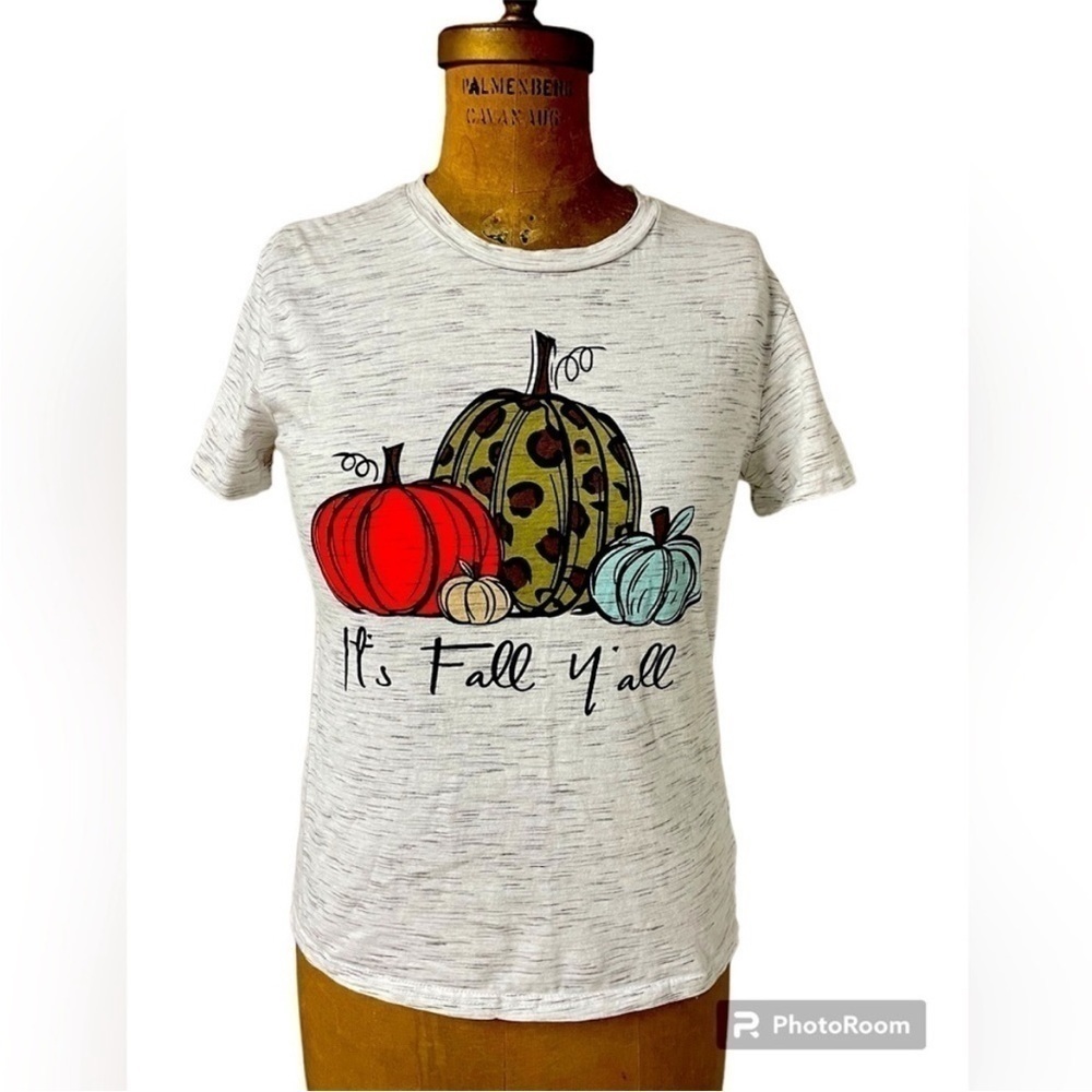 size medium “ It’s Fall Y’all” short sleeve heather t-shirt